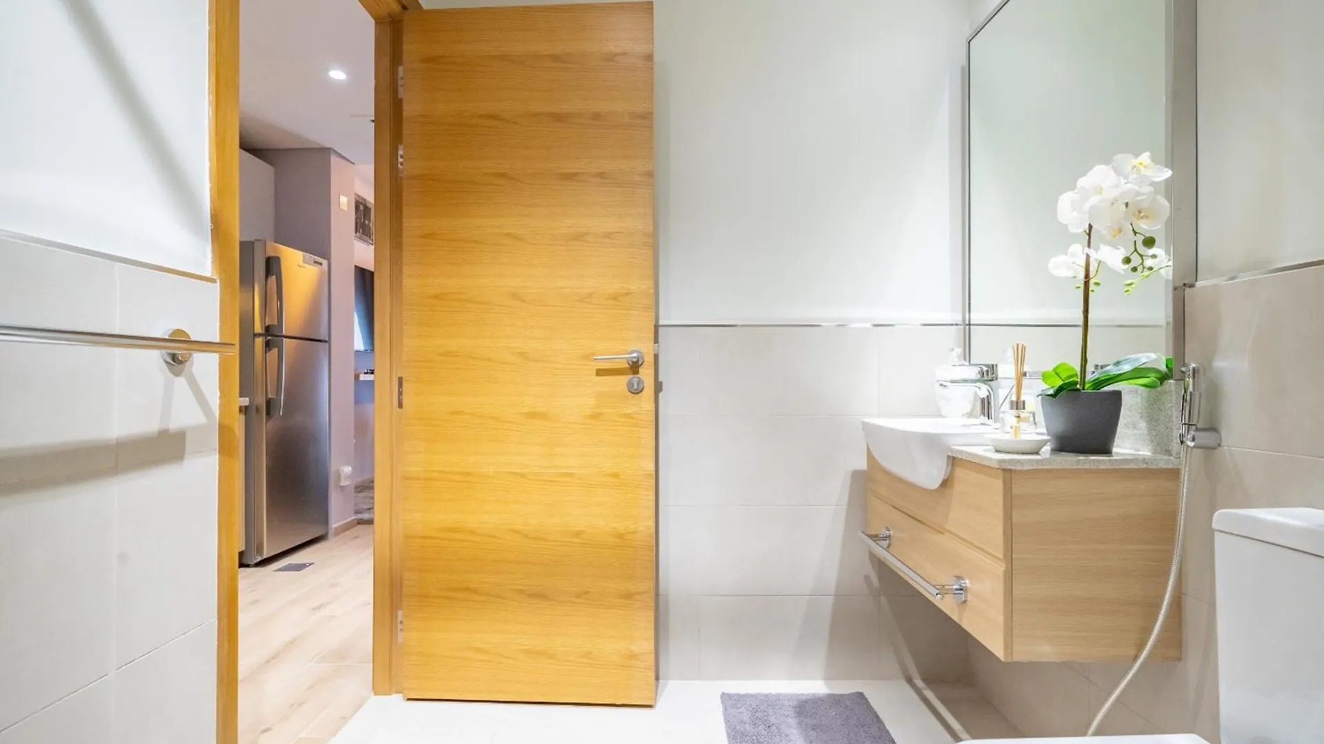 Primestay - Stylish Studio Apartment In Azizi Aura, Dubai 0*,  United Arab Emirates